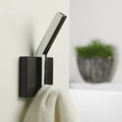 Tiger Haak Zenna Groot Chroom/Wengé -badkamer 123 3507