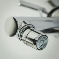 Tiger Splash Straalregelaar Wastafelkraan Met Kogelgewricht Waterbesparend Chroom M22/M24 -badkamer 123 4016